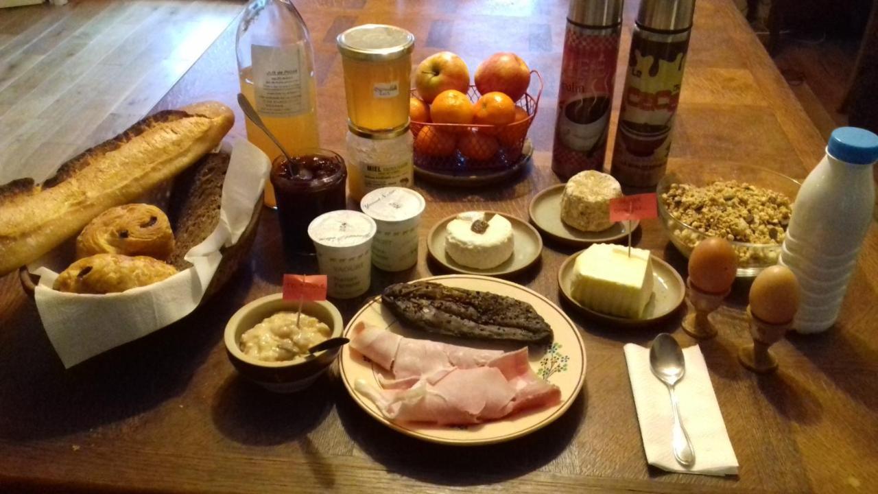 La Martre Bed & Breakfast Saint-Sylvestre-de-Cormeilles Bagian luar foto