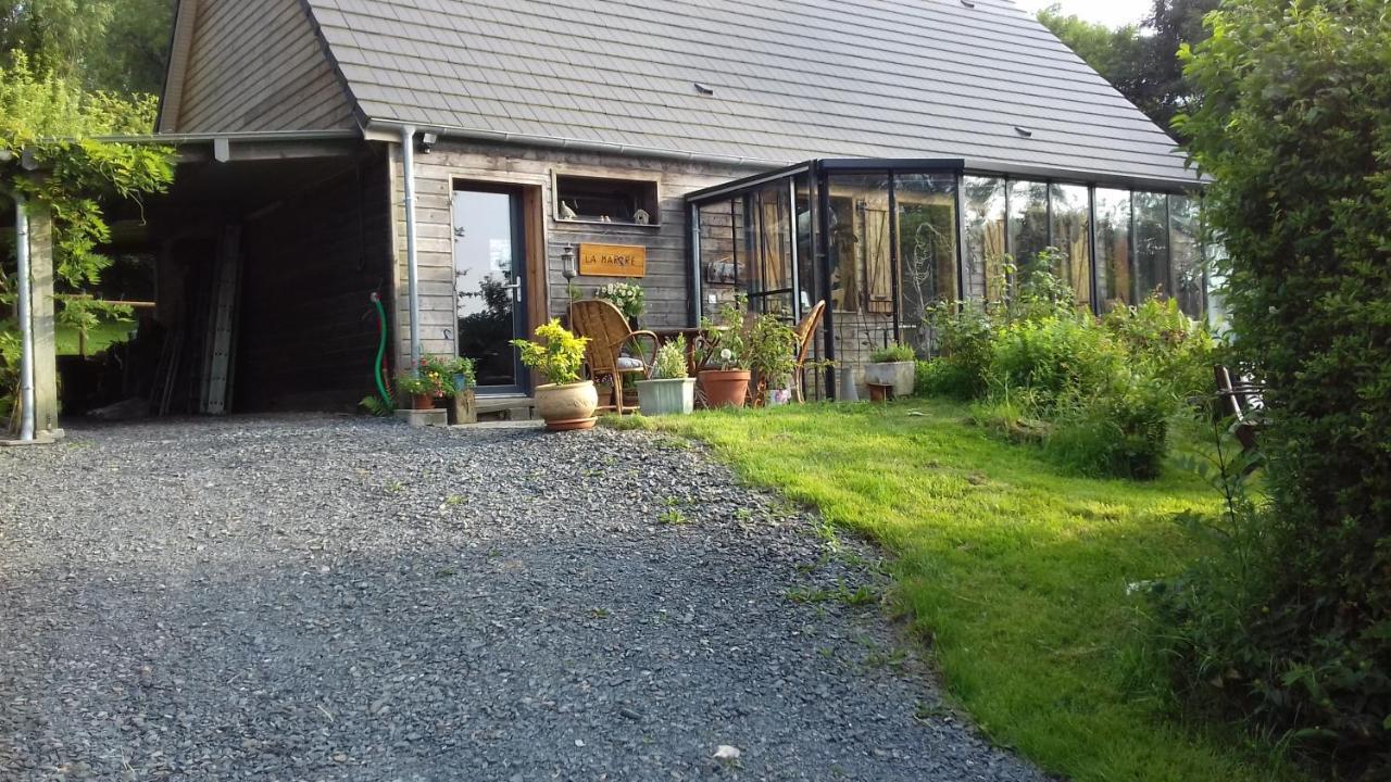 La Martre Bed & Breakfast Saint-Sylvestre-de-Cormeilles Bagian luar foto