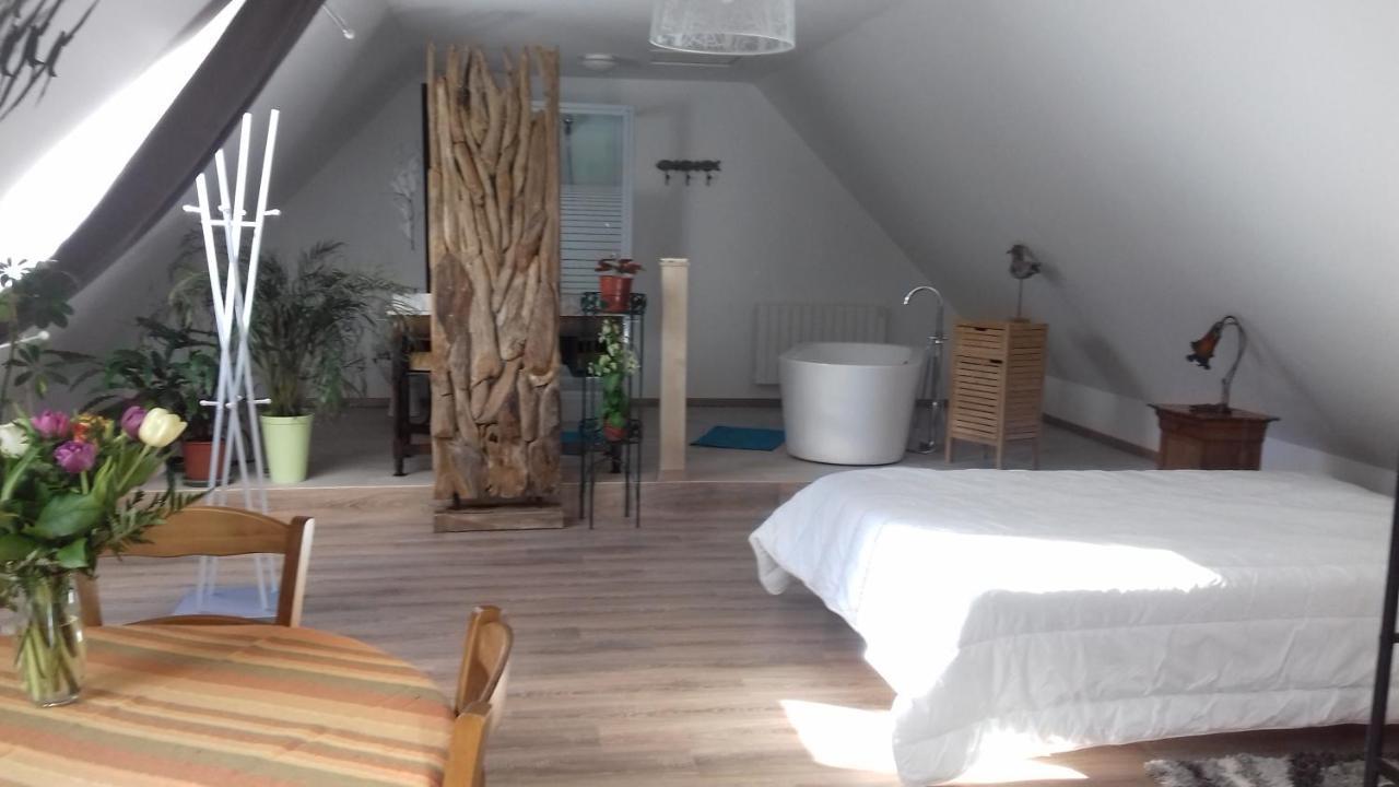 La Martre Bed & Breakfast Saint-Sylvestre-de-Cormeilles Bagian luar foto